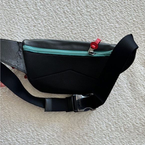 COACH Brown Belt Sling Bag Mens Unisex - Picture 4 of 8